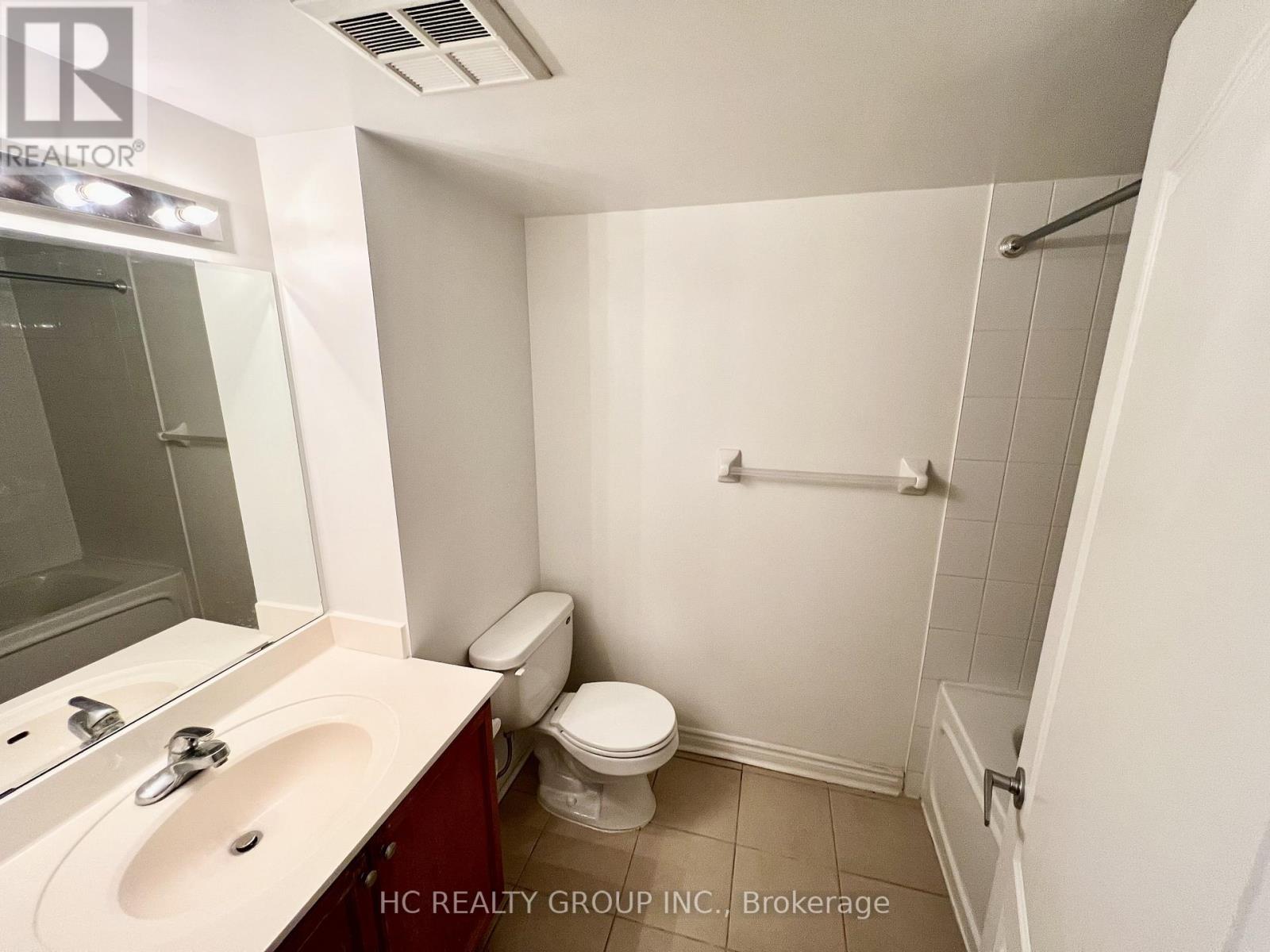 2106 - 17 Barberry Place, Toronto, Ontario  M2K 3E2 - Photo 3 - C12680716