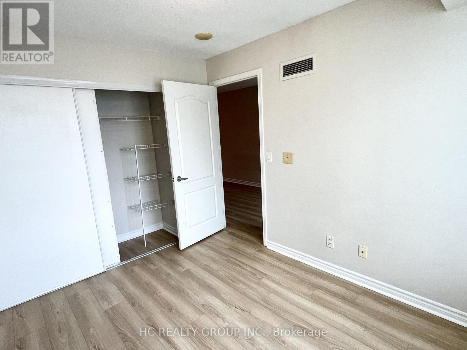 2106 - 17 Barberry Place, Toronto, Ontario  M2K 3E2 - Photo 6 - C12680716