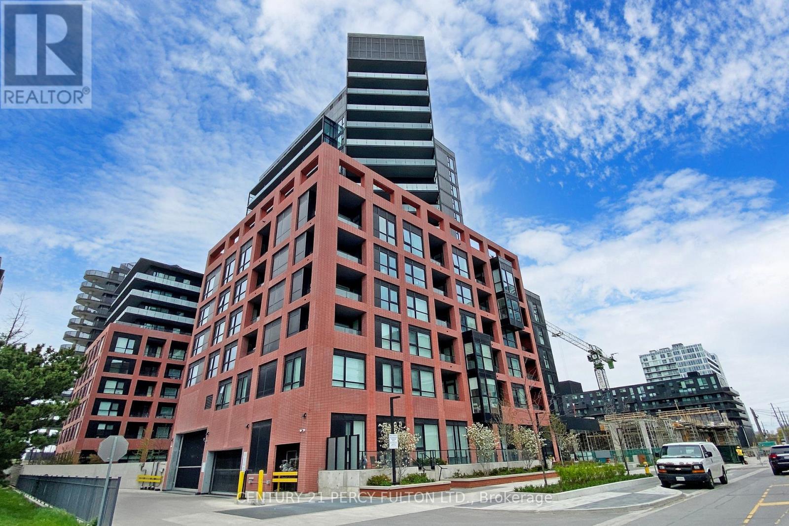 1305 - 8 TIPPETT ROAD, Toronto, Ontario