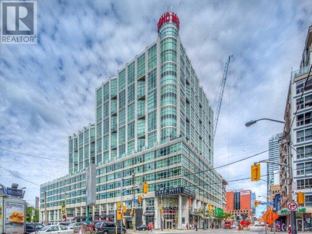 723 - 36 BLUE JAYS WAY, Toronto, Ontario