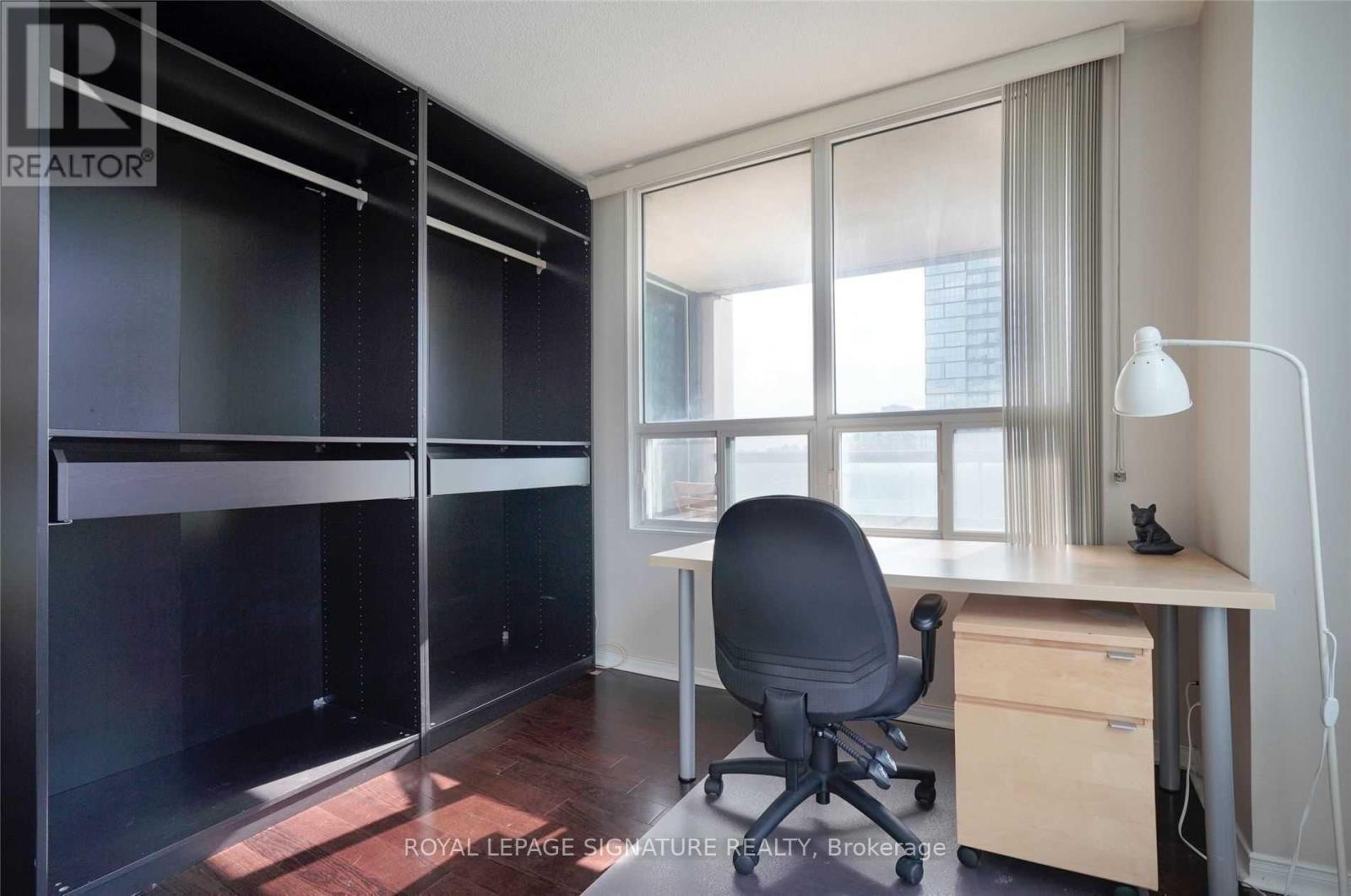 1710 - 238 Doris Avenue, Toronto, Ontario  M2N 6W1 - Photo 12 - C12680776