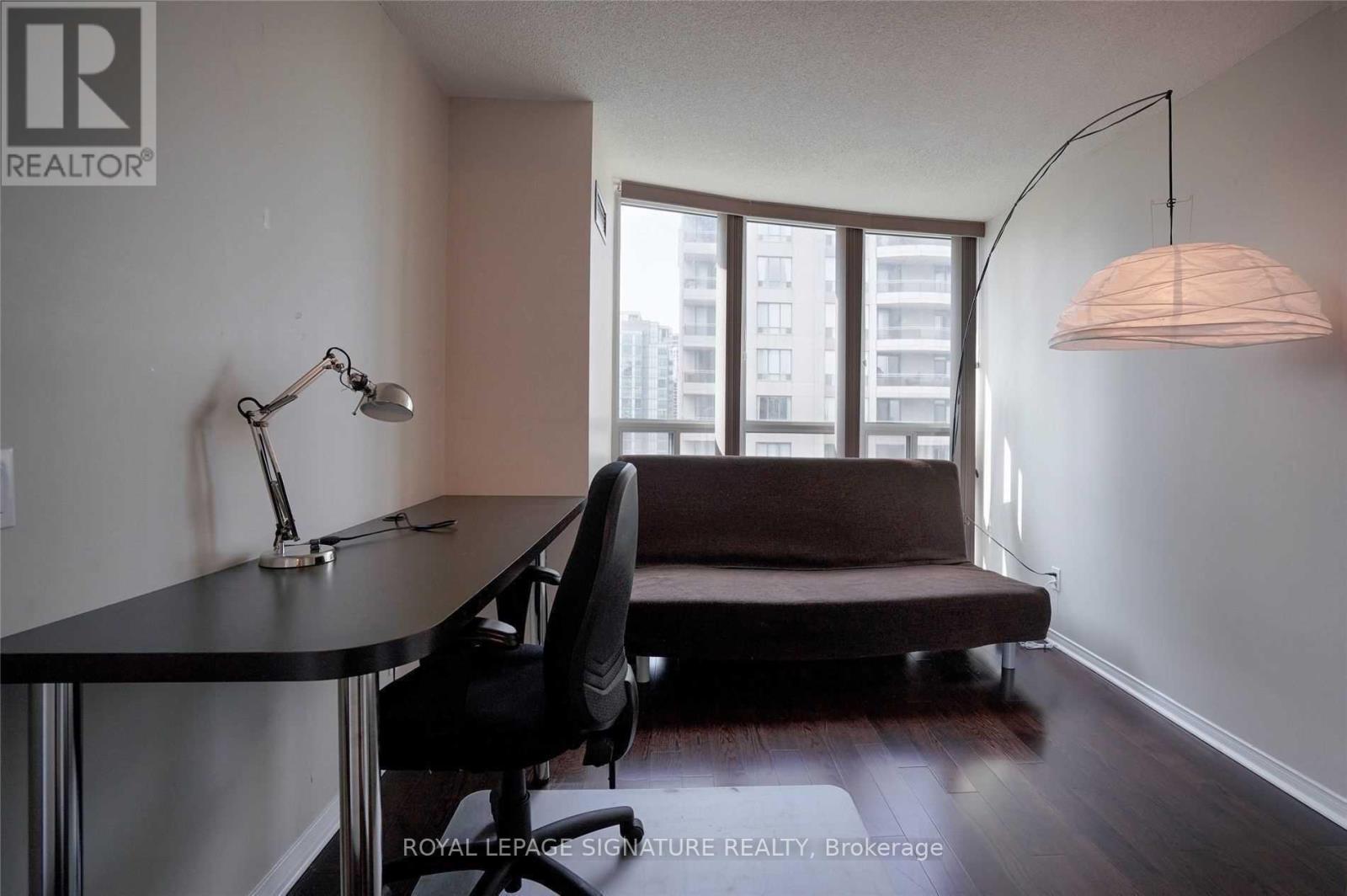 1710 - 238 Doris Avenue, Toronto, Ontario  M2N 6W1 - Photo 13 - C12680776