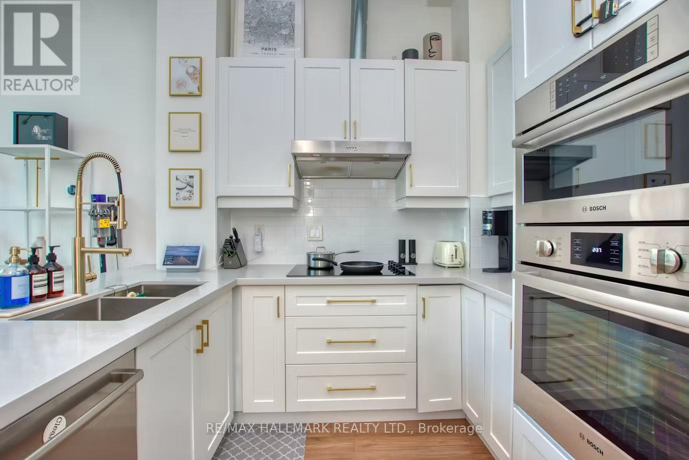 303 - 135 Dalhousie Street, Toronto, Ontario  M5B 2S1 - Photo 8 - C12680810