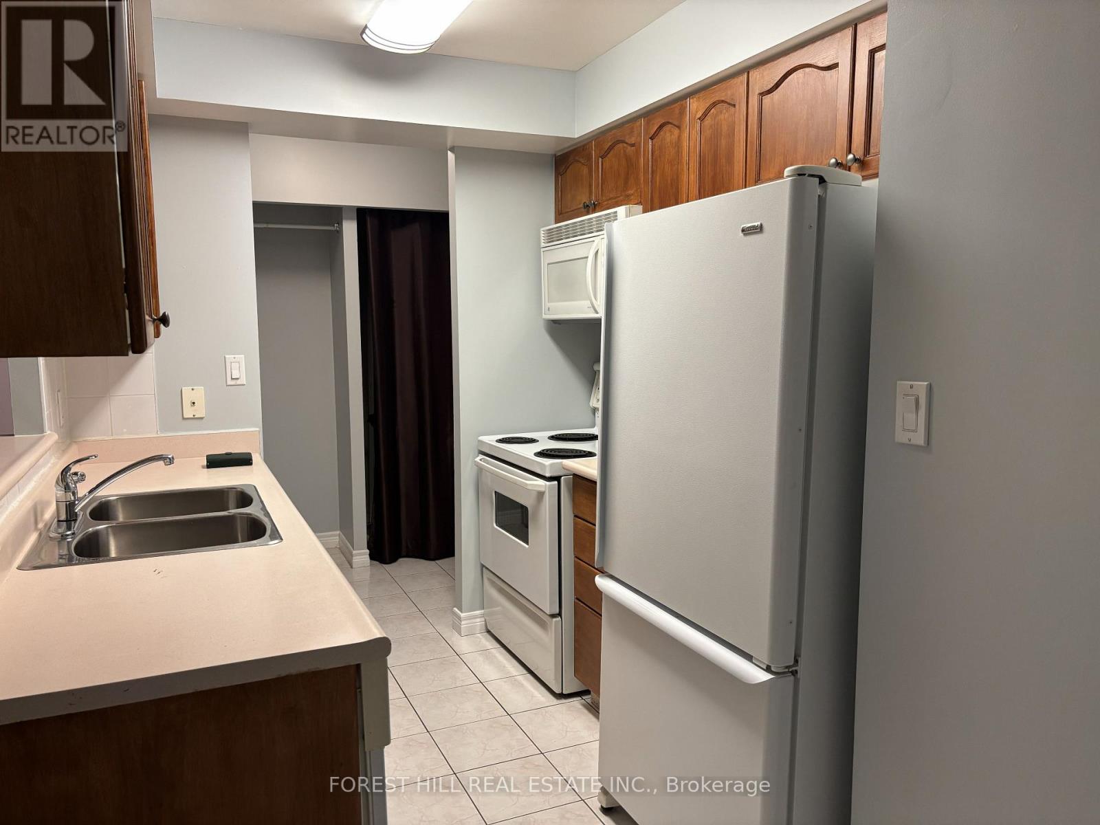 506 - 88 Grandview Way, Toronto, Ontario  M2N 6V6 - Photo 14 - C12680820