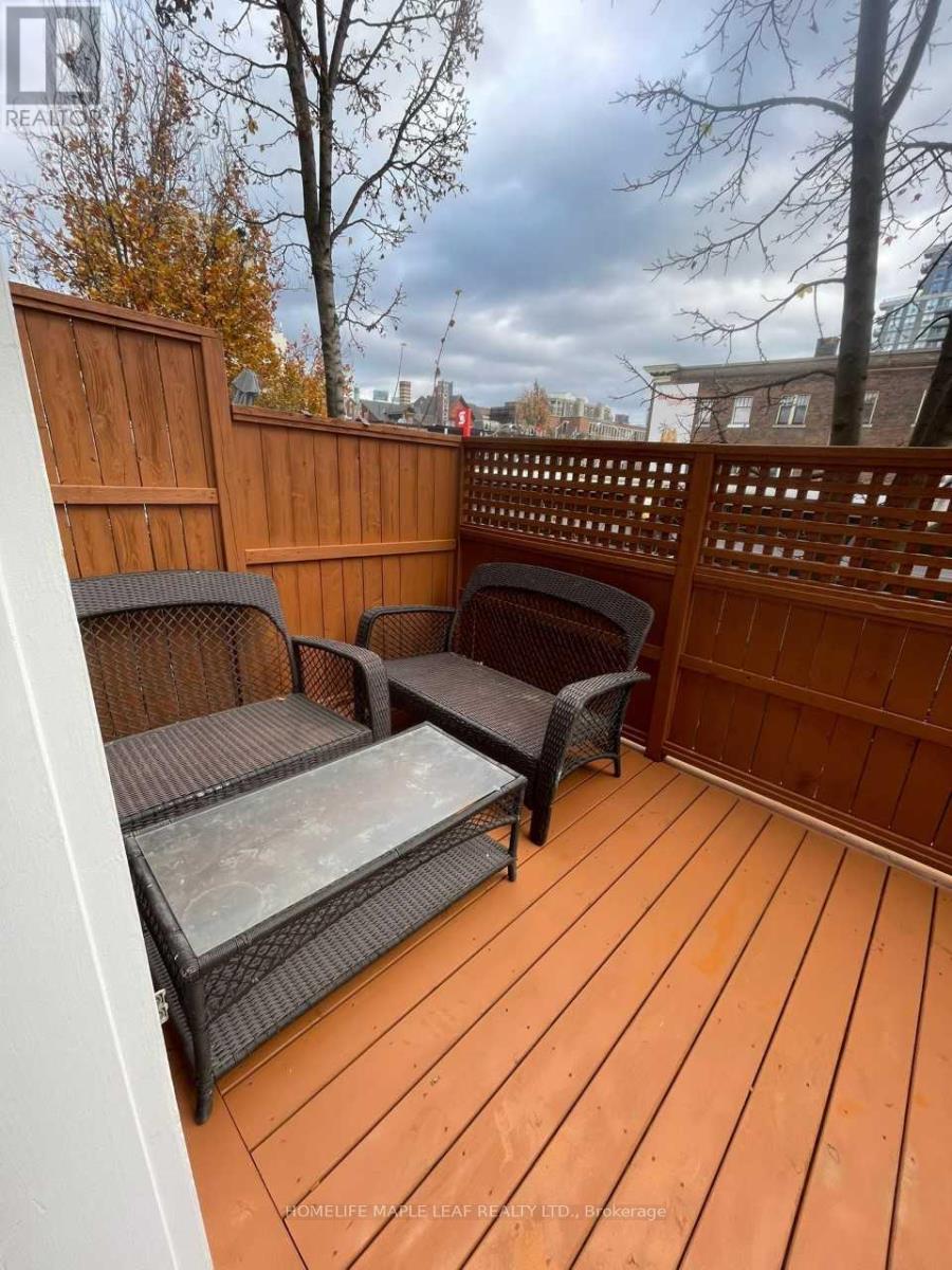 7 Annex Lane, Toronto, Ontario  M5R 3V2 - Photo 14 - C12680878