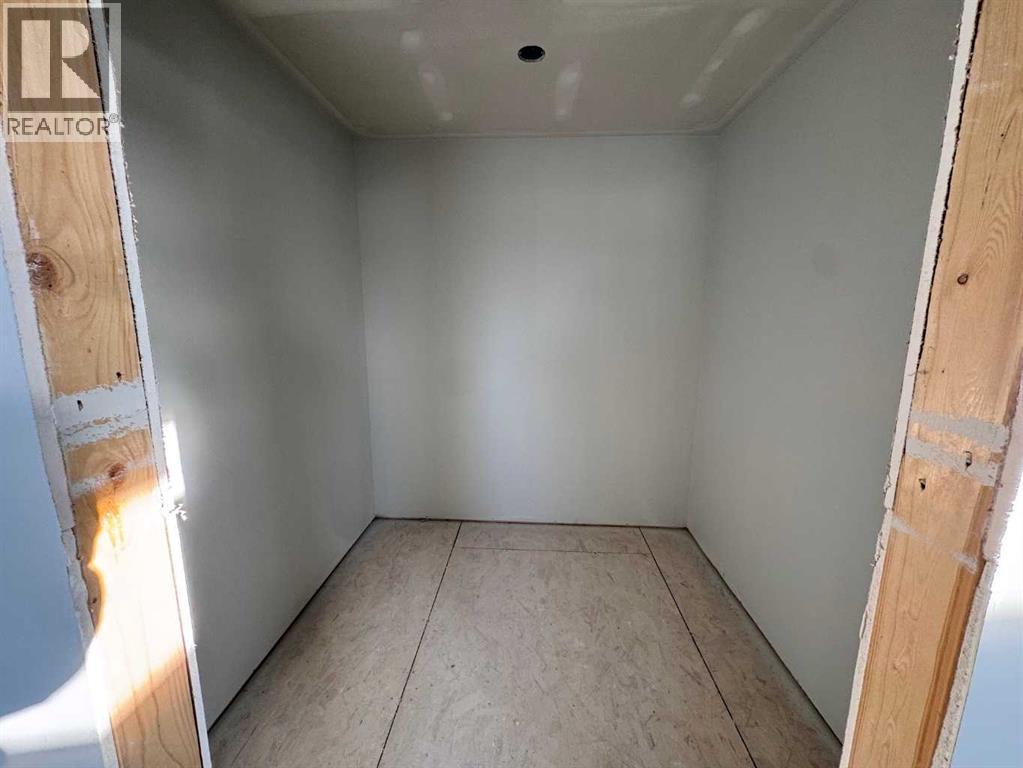 6319 26 Avenue, Camrose, Alberta  T4V 5L8 - Photo 12 - A2271962