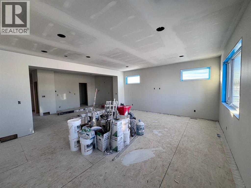 6319 26 Avenue, Camrose, Alberta  T4V 5L8 - Photo 3 - A2271962