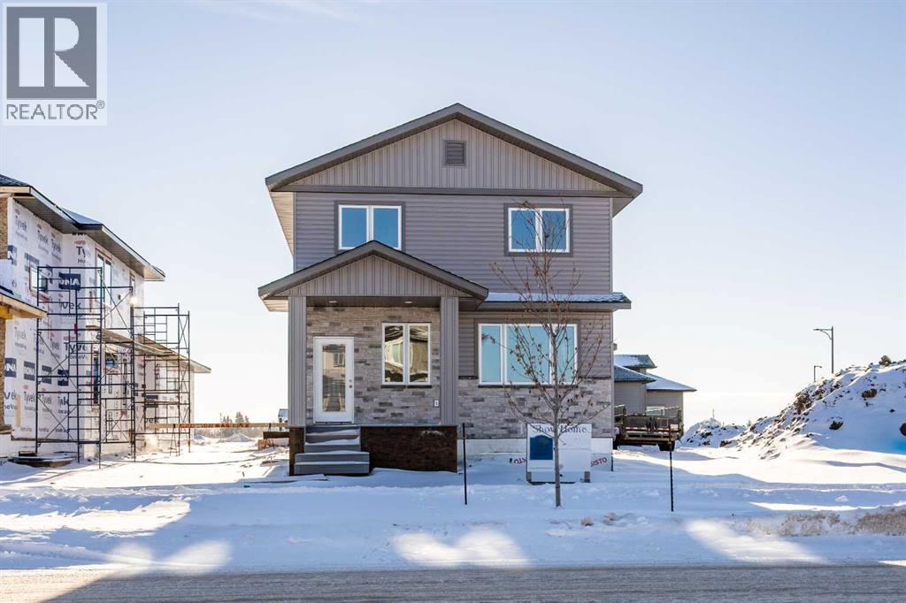 6319 26 Avenue, Camrose, Alberta  T4V 5L8 - Photo 1 - A2271962