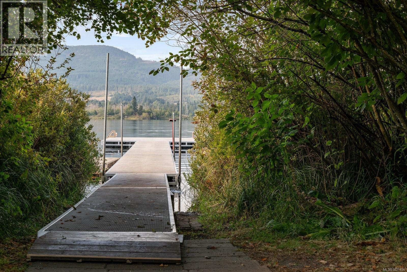 5804 Quarry Cres, Nanaimo, British Columbia  V9T 6H9 - Photo 1 - 1021936