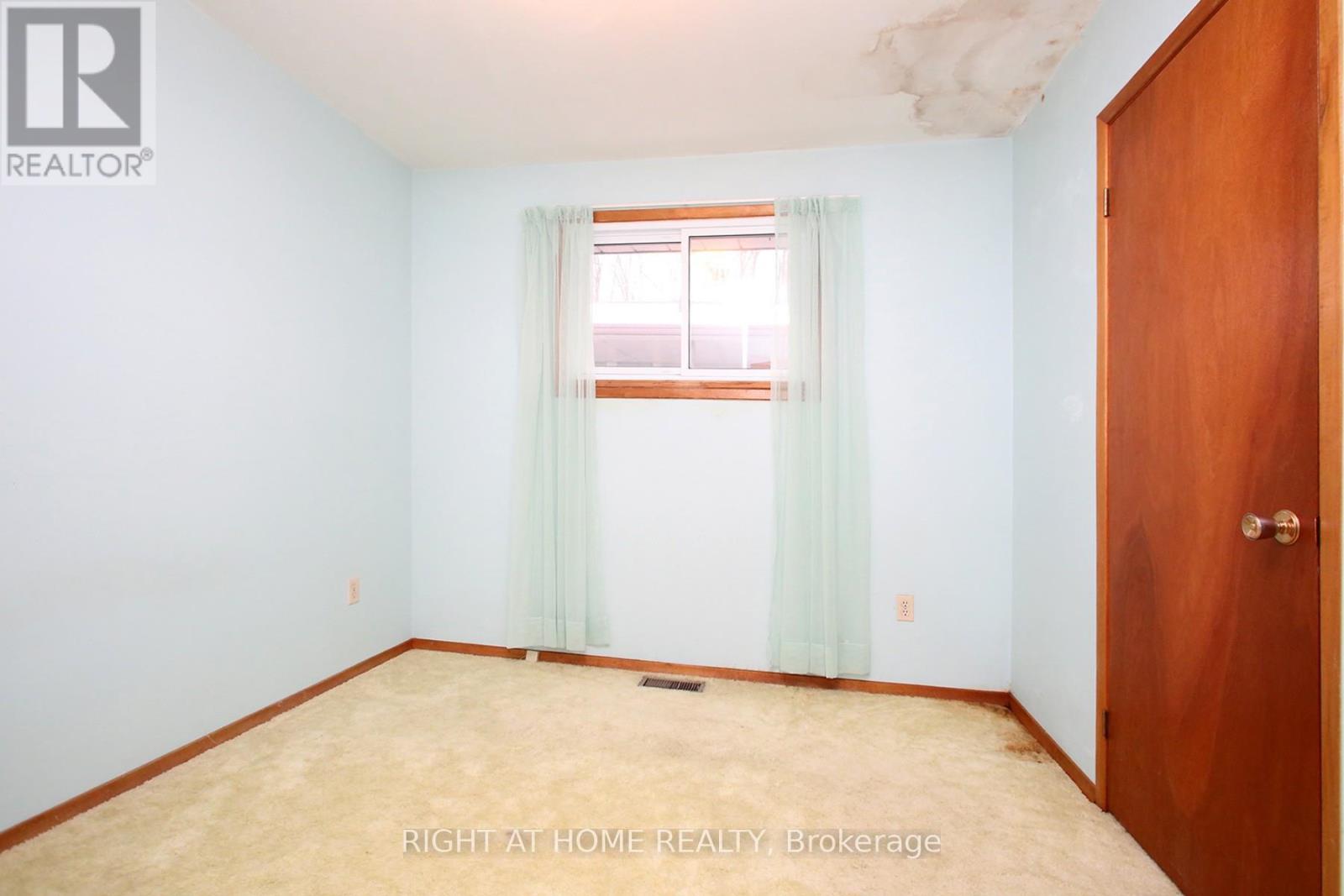 753 Tarn Court, Oshawa, Ontario  L1J 6Y8 - Photo 18 - E12680890