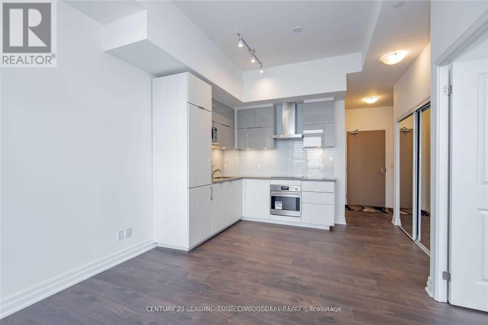 403b - 8 Rouge Valley Drive W, Markham, Ontario  L6G 0G8 - Photo 10 - N12680756