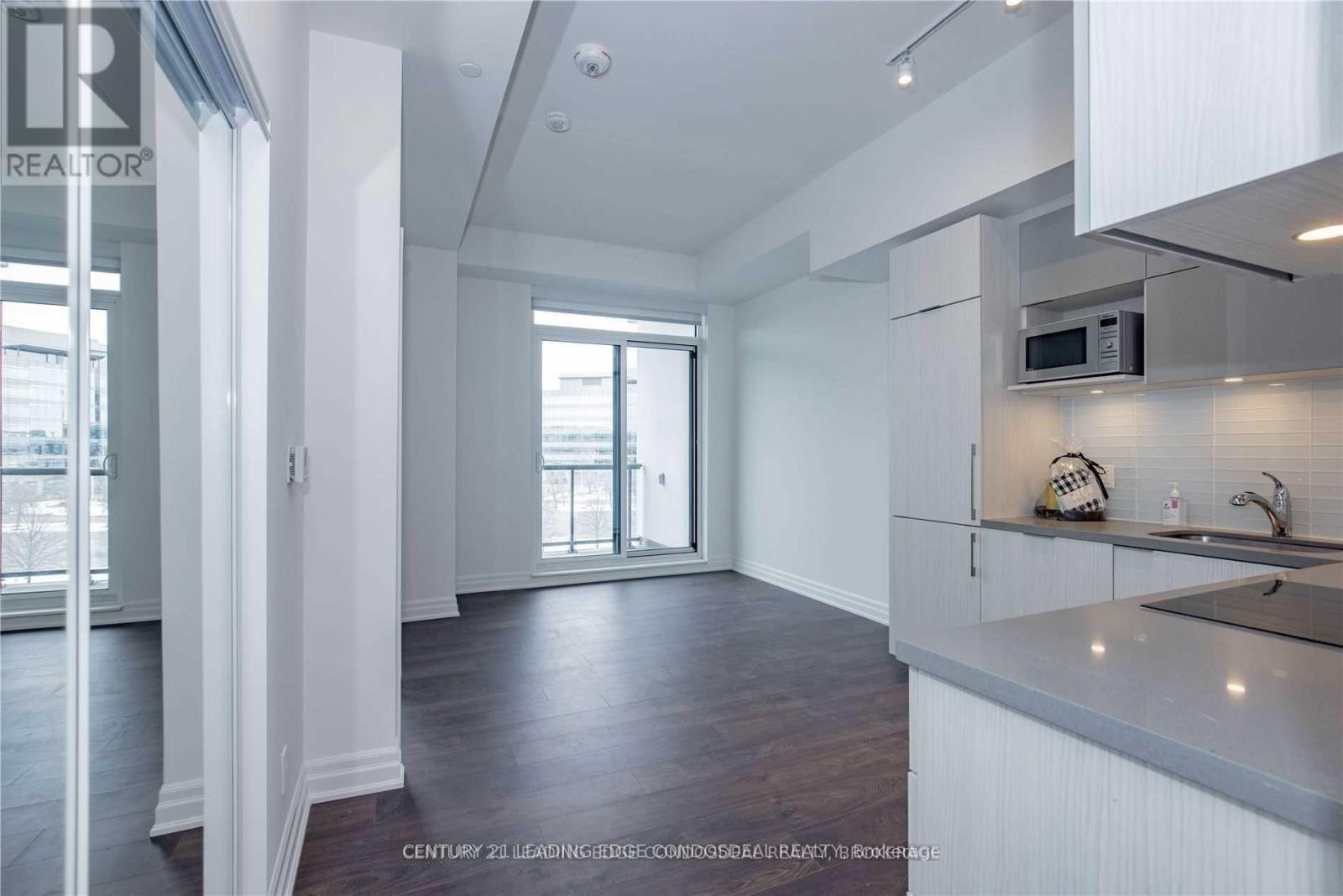 403b - 8 Rouge Valley Drive W, Markham, Ontario  L6G 0G8 - Photo 7 - N12680756