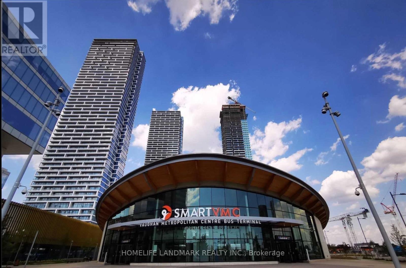 4305 - 950 Portage Parkway, Vaughan, Ontario  L4K 0J7 - Photo 2 - N12680780