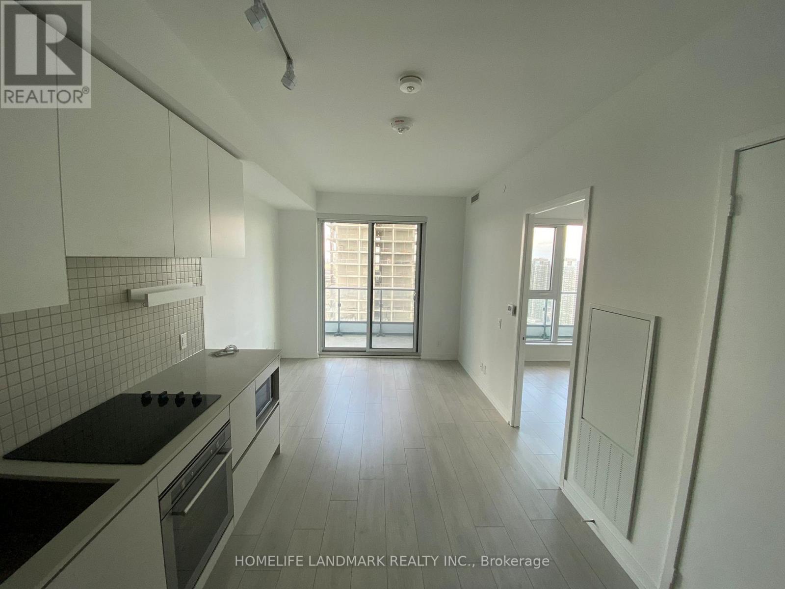 4305 - 950 Portage Parkway, Vaughan, Ontario  L4K 0J7 - Photo 5 - N12680780