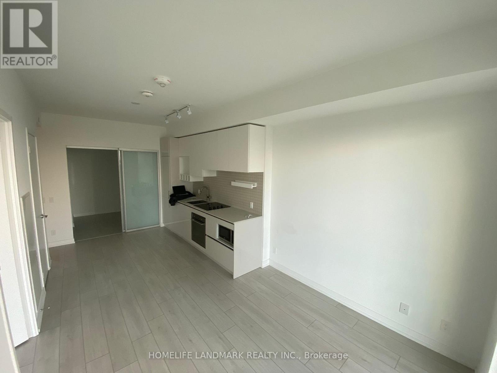 4305 - 950 Portage Parkway, Vaughan, Ontario  L4K 0J7 - Photo 6 - N12680780