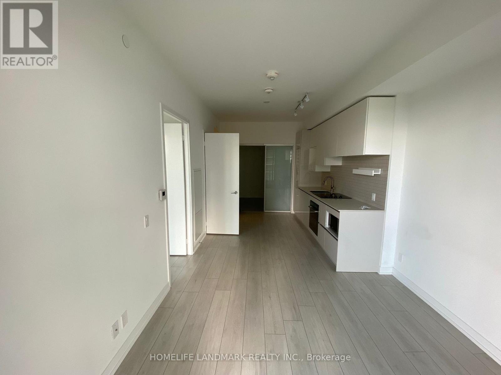 4305 - 950 Portage Parkway, Vaughan, Ontario  L4K 0J7 - Photo 7 - N12680780