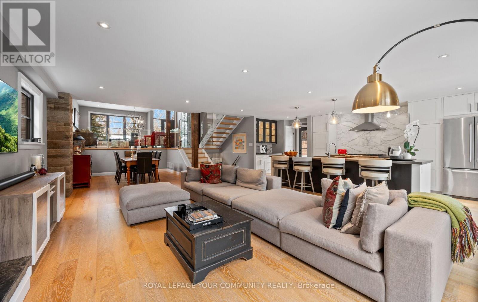 12 Glenview Drive, Aurora, Ontario  L4G 2G8 - Photo 12 - N12680842