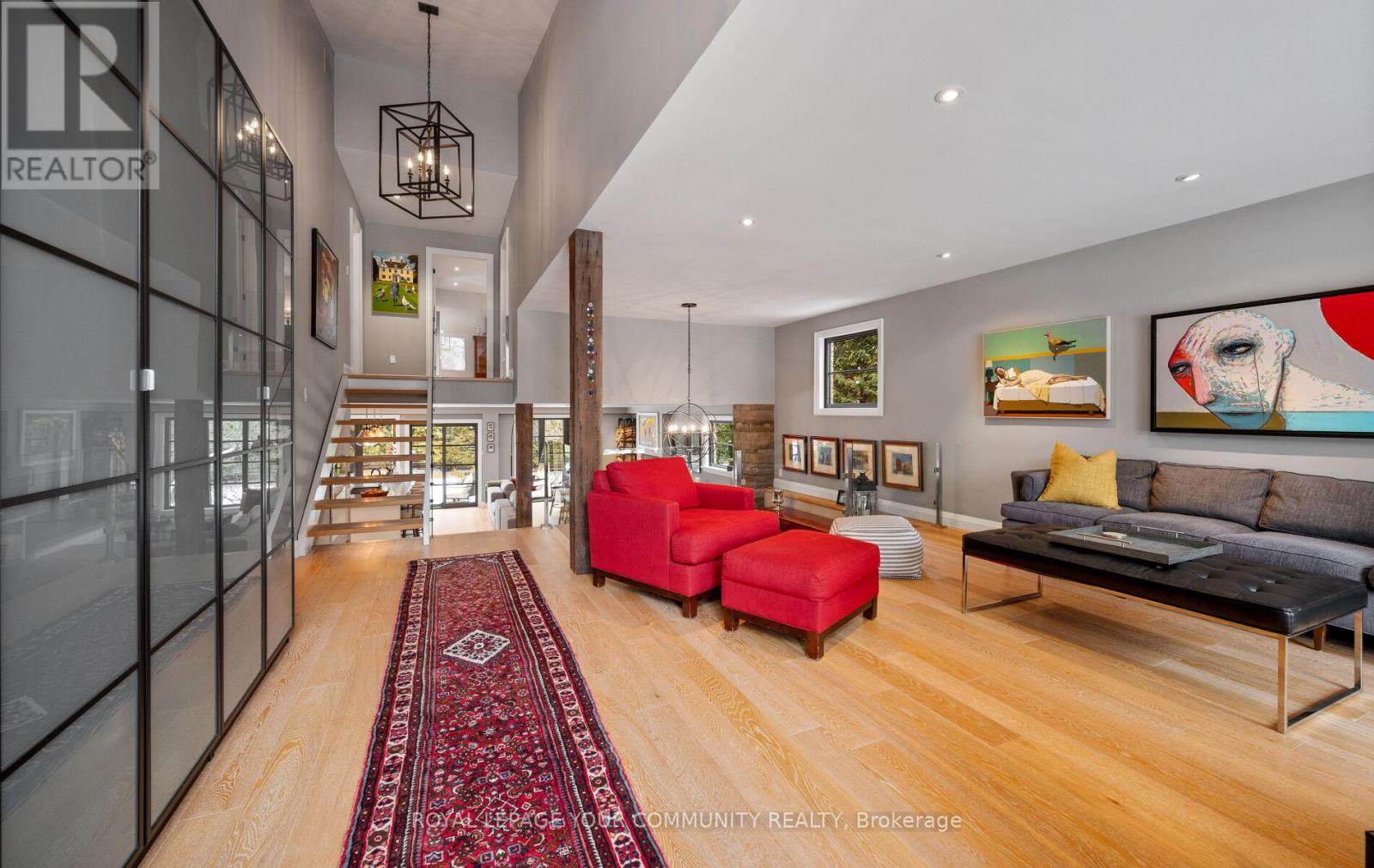 12 Glenview Drive, Aurora, Ontario  L4G 2G8 - Photo 2 - N12680842