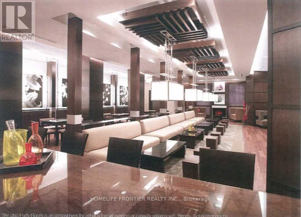 579 - 23 Cox Boulevard, Markham, Ontario  L3R 7Z9 - Photo 5 - N12680904