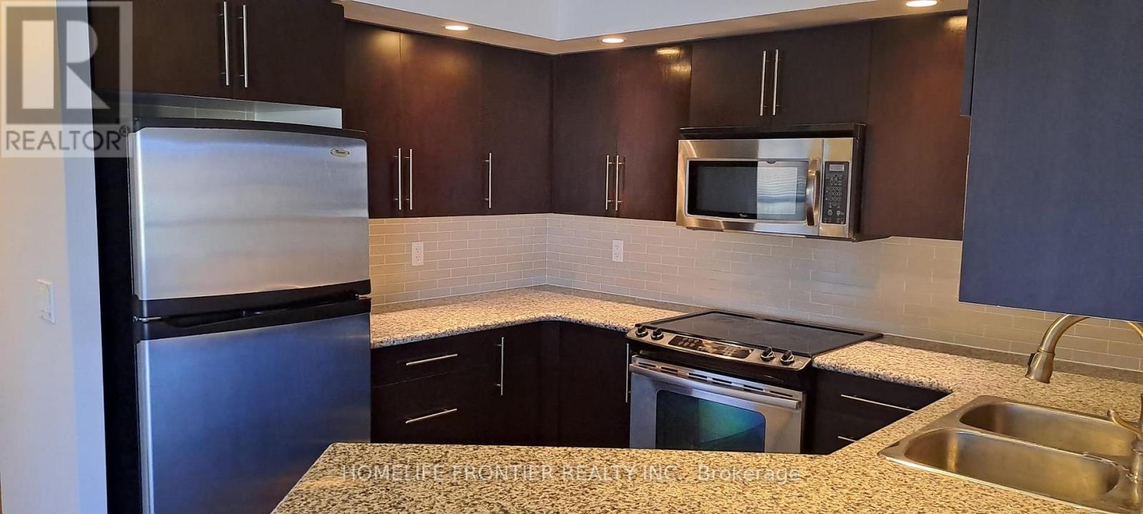 579 - 23 Cox Boulevard, Markham, Ontario  L3R 7Z9 - Photo 8 - N12680904