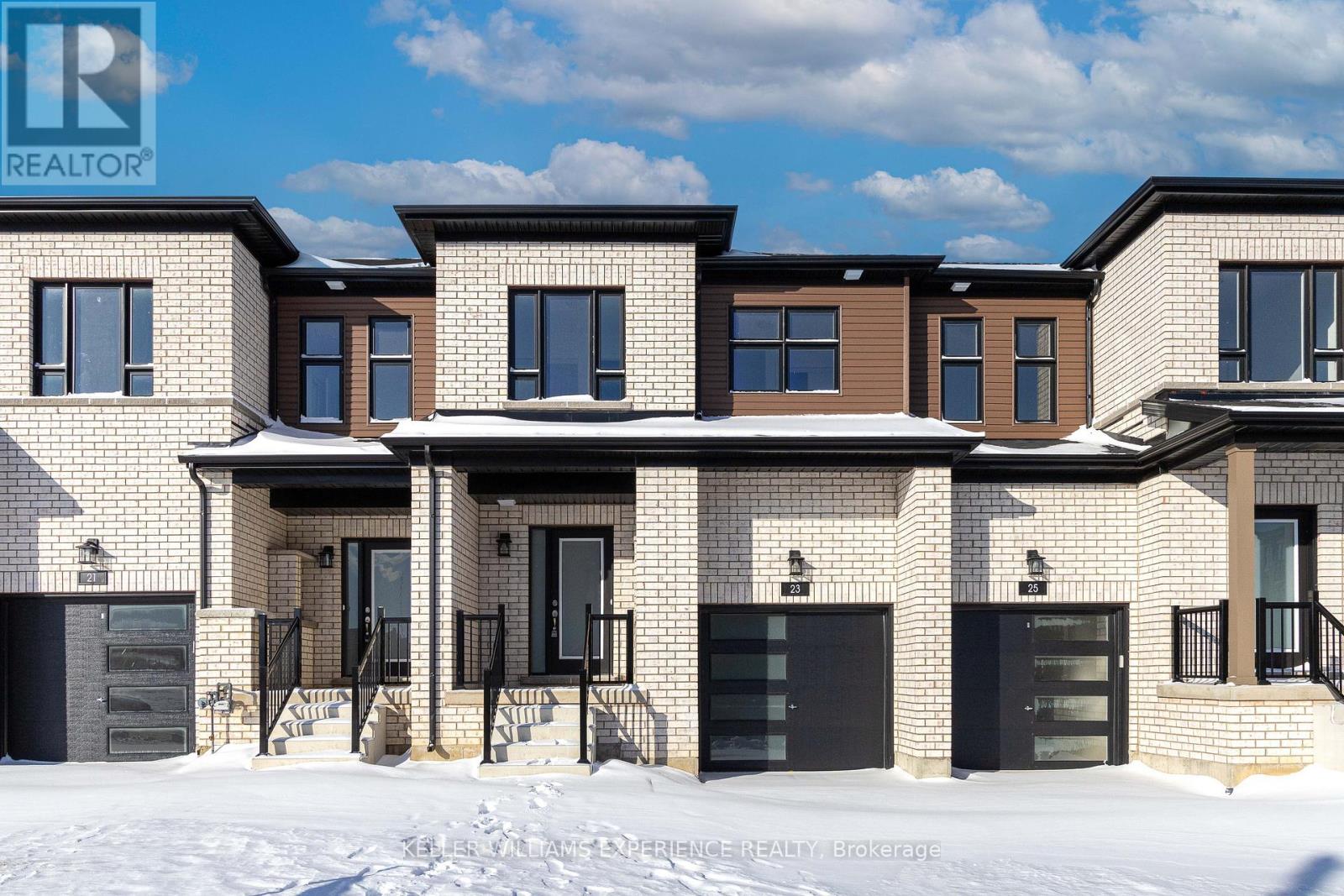 23 Evergreen Terrace, Barrie (Painswick South), Ontario  L4N 6K7 - Photo 2 - S12680682