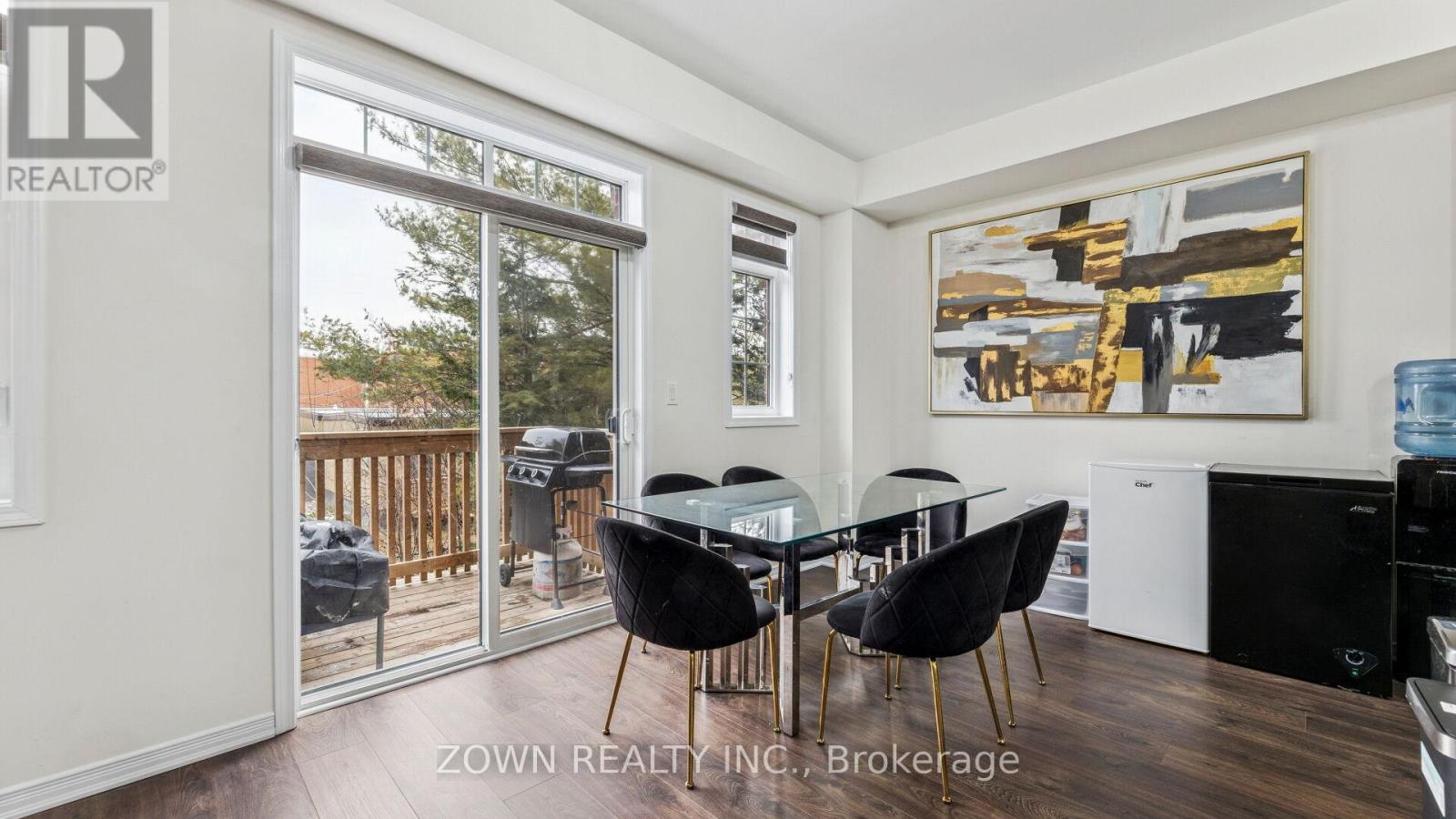 31 Healthcote Lane, Ajax, Ontario  L1Z 1V0 - Photo 12 - E12680424