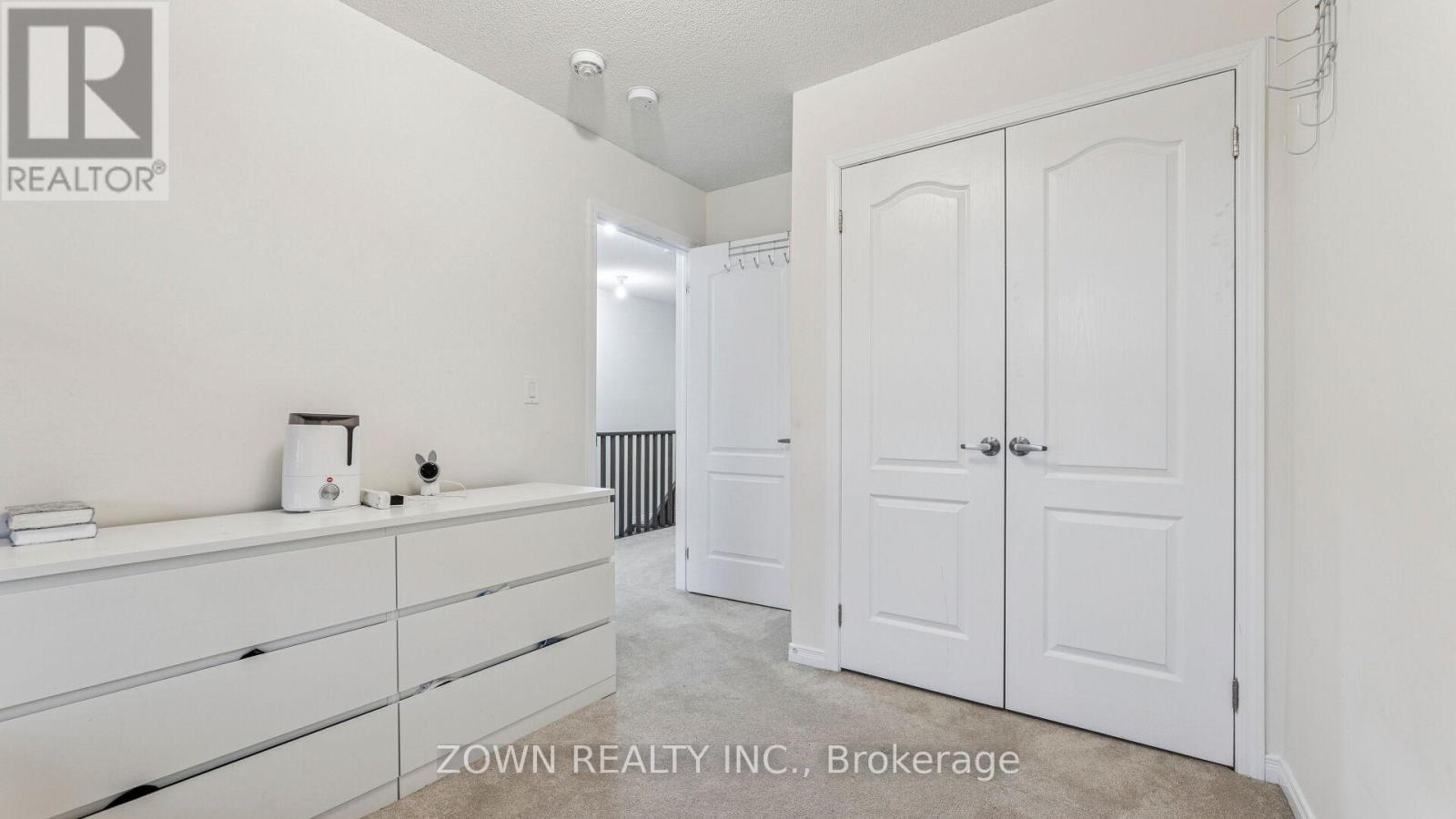 31 Healthcote Lane, Ajax, Ontario  L1Z 1V0 - Photo 18 - E12680424