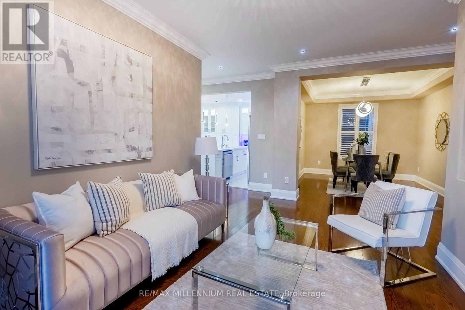 1 Bracknell Avenue, Markham, Ontario  L6C 0B2 - Photo 12 - N12678916