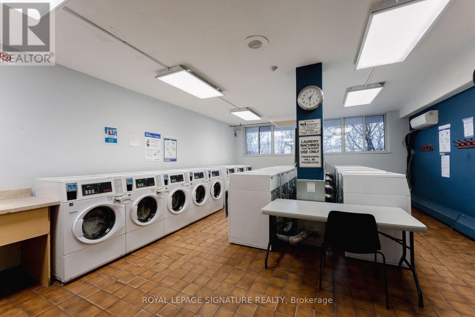 2011 - 85 Emmett Avenue, Toronto, Ontario  M6M 5A2 - Photo 16 - W12680610