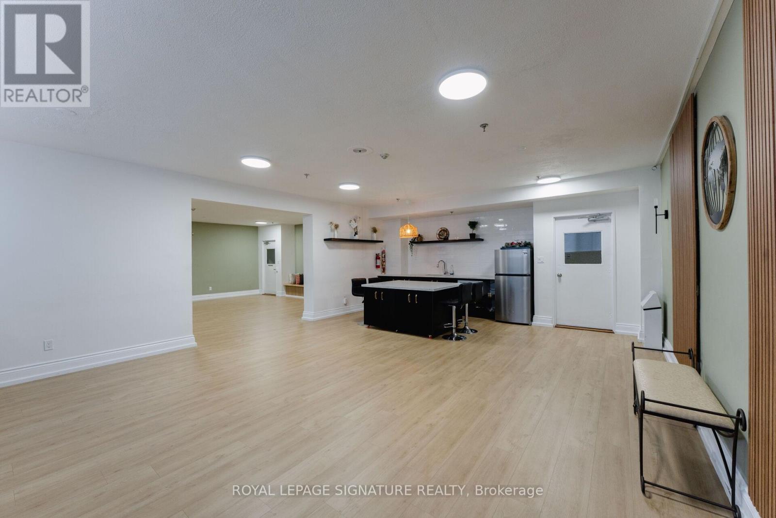 2011 - 85 Emmett Avenue, Toronto, Ontario  M6M 5A2 - Photo 22 - W12680610