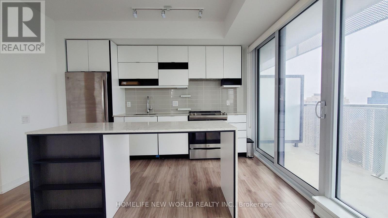 3110 - 4065 Confederation Parkway, Mississauga, Ontario  L5B 0L4 - Photo 6 - W12680616