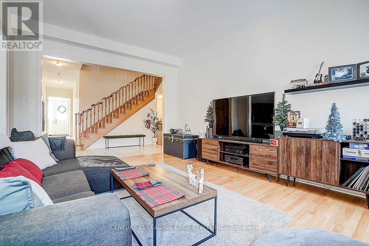 455 Threshing Mill Boulevard, Oakville, Ontario  L6H 0T4 - Photo 17 - W12680670