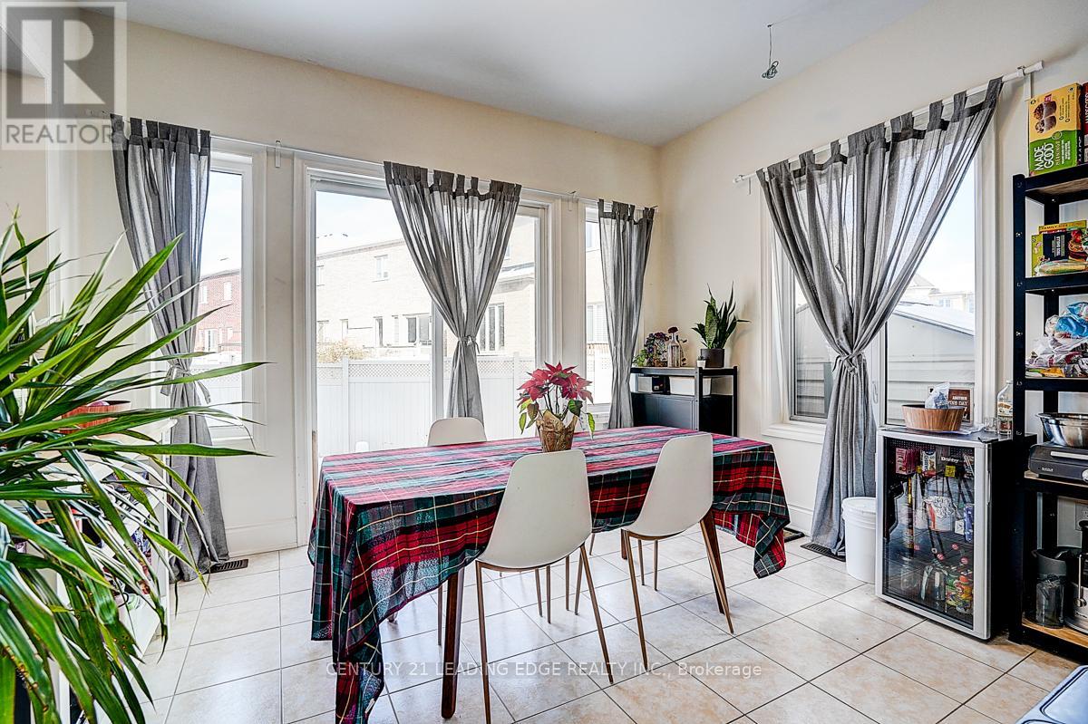 455 Threshing Mill Boulevard, Oakville, Ontario  L6H 0T4 - Photo 21 - W12680670