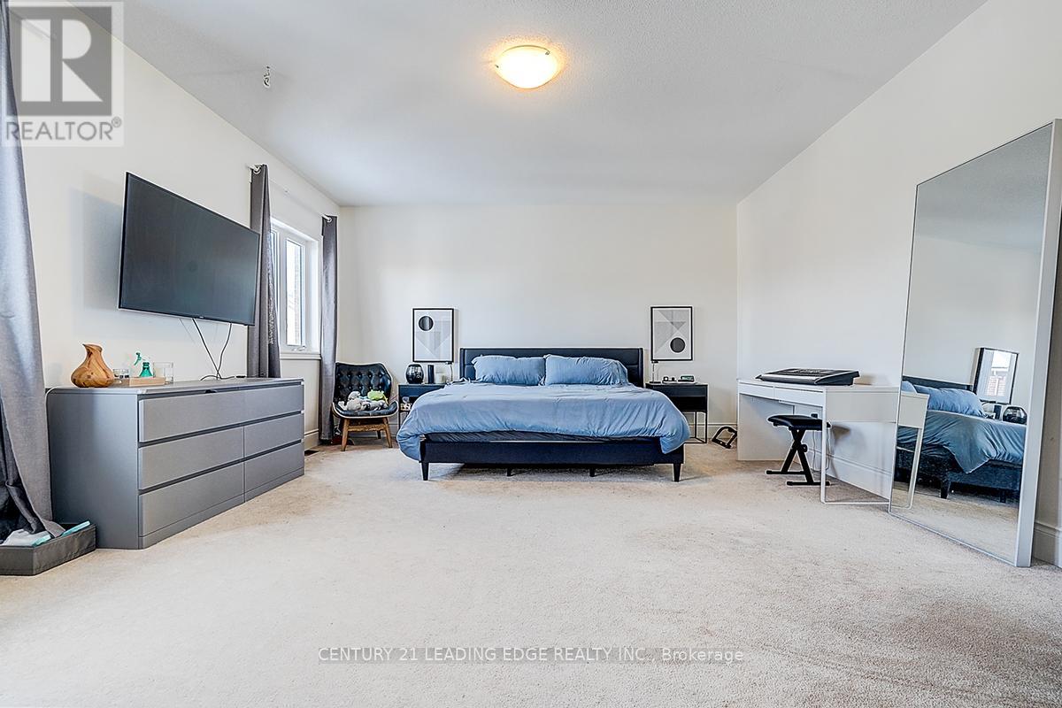 455 Threshing Mill Boulevard, Oakville, Ontario  L6H 0T4 - Photo 35 - W12680670