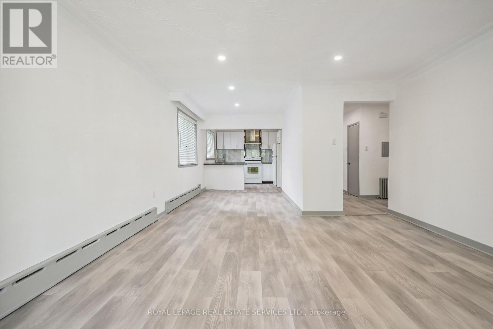 3 - 18 Thirty Third Street, Toronto, Ontario  M8W 3G9 - Photo 10 - W12680694