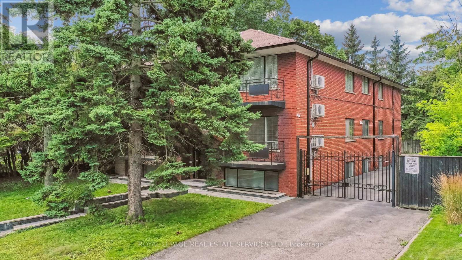4 - 18 Thirty Third Street, Toronto, Ontario  M8W 3G9 - Photo 26 - W12680696