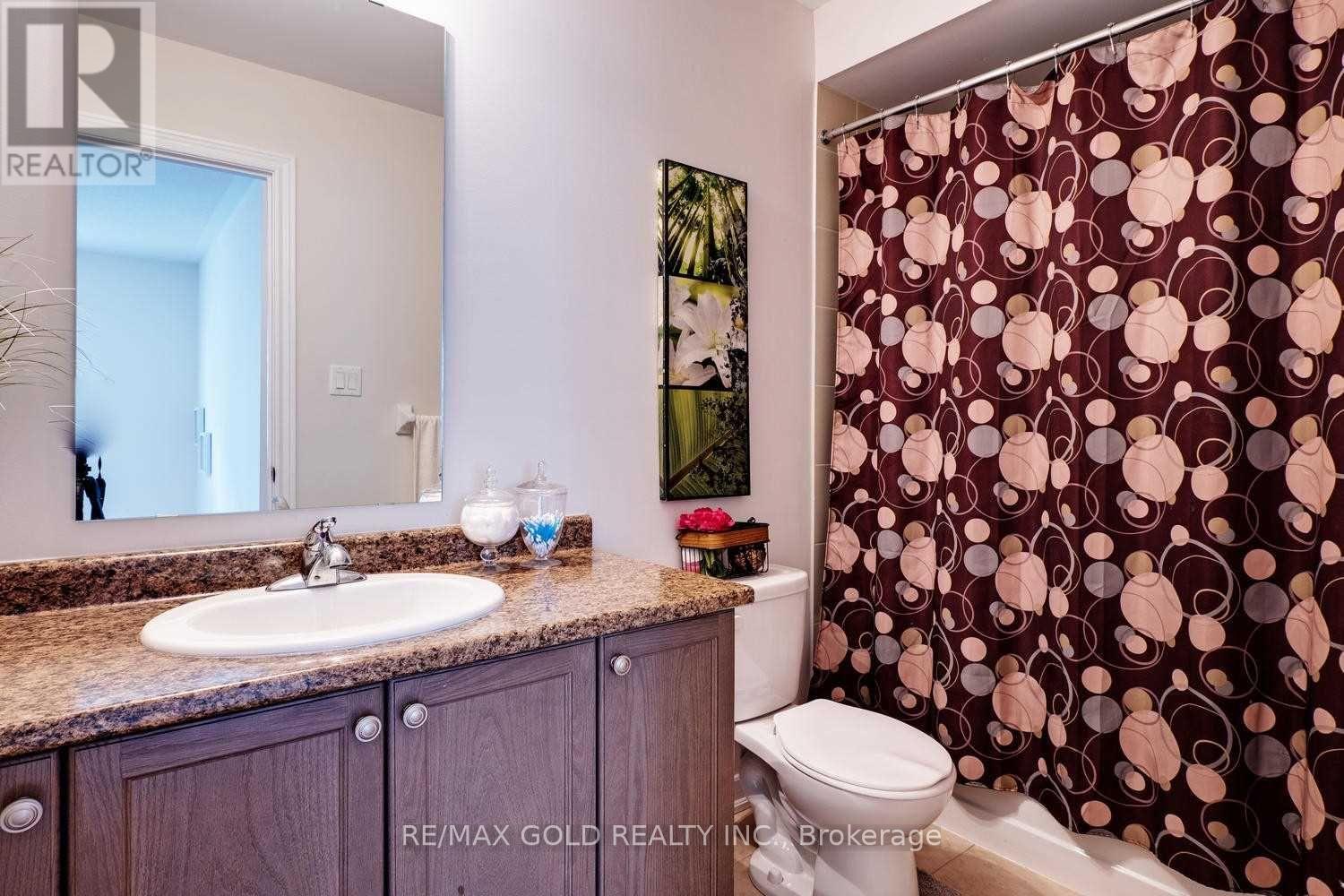 Upper - 71 Lanark Circle, Brampton, Ontario  L6X 5L3 - Photo 17 - W12680886