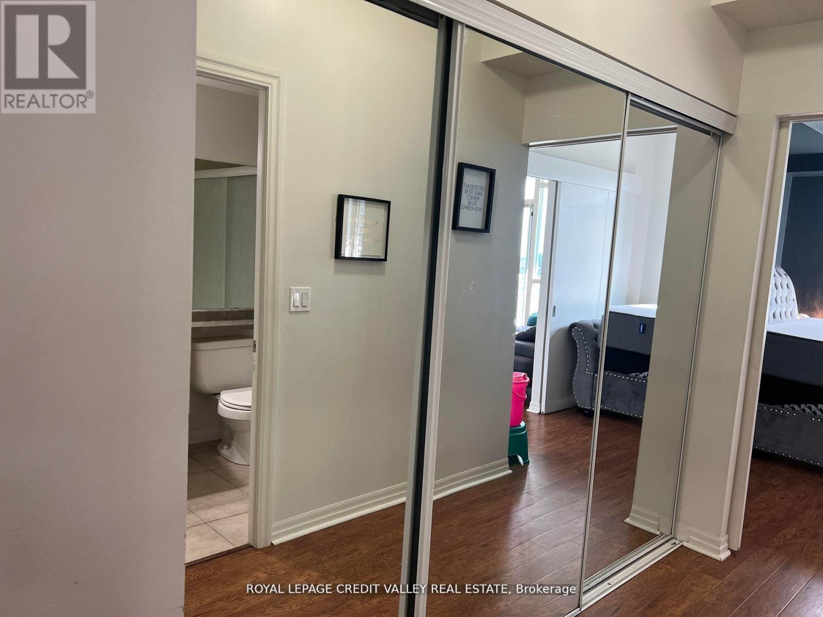 2303 - 225 Webb Drive, Mississauga, Ontario  L5B 4P2 - Photo 22 - W12680906