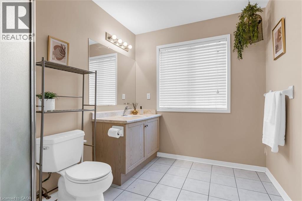 800 Paramount Drive Unit# 40, Stoney Creek, Ontario  L8J 3V8 - Photo 18 - 40797413