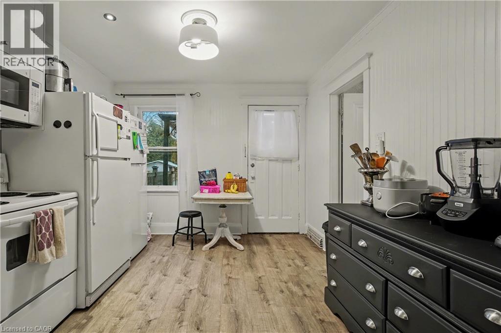 39 Haddon Avenue N, Hamilton, Ontario  L8S 4A2 - Photo 9 - 40796919