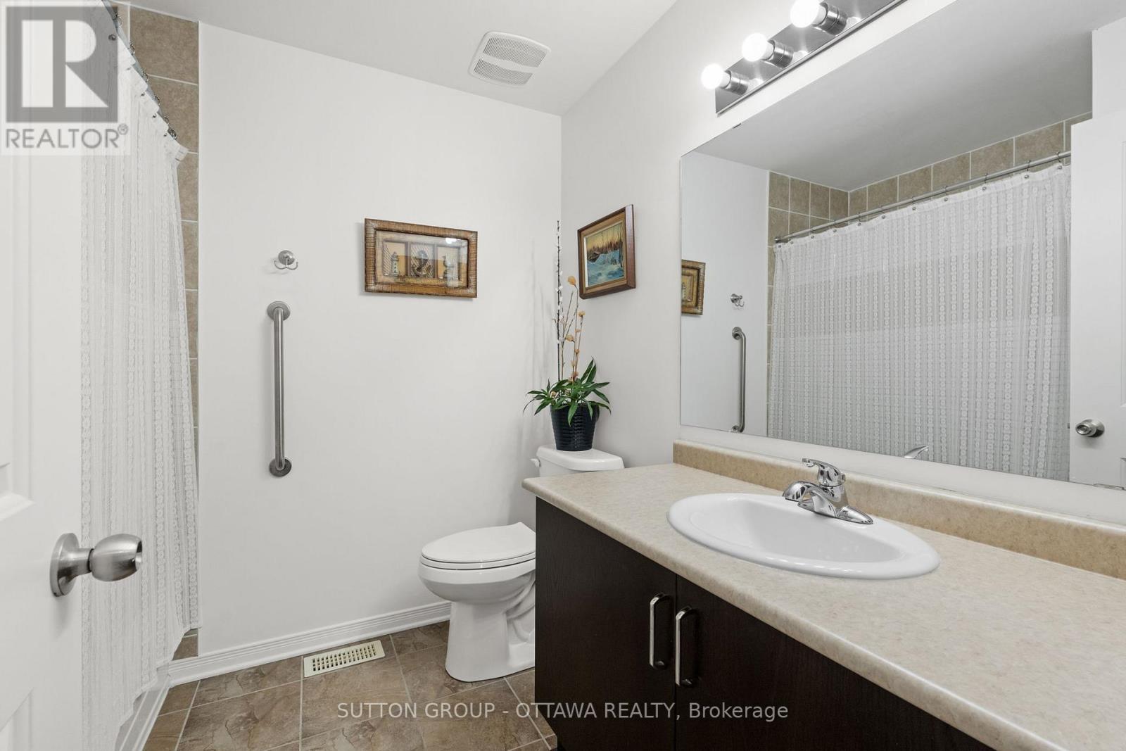 225 Vision Street, Ottawa, Ontario  K4M 0B5 - Photo 33 - X12550220