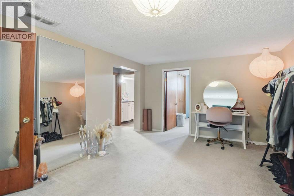 3003 25 Street Sw, Calgary, Alberta  T3E 1Y2 - Photo 31 - A2264521