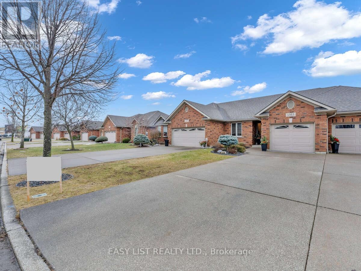 1585 Skinner Street, Lasalle, Ontario  N9H 0A5 - Photo 3 - X12680734