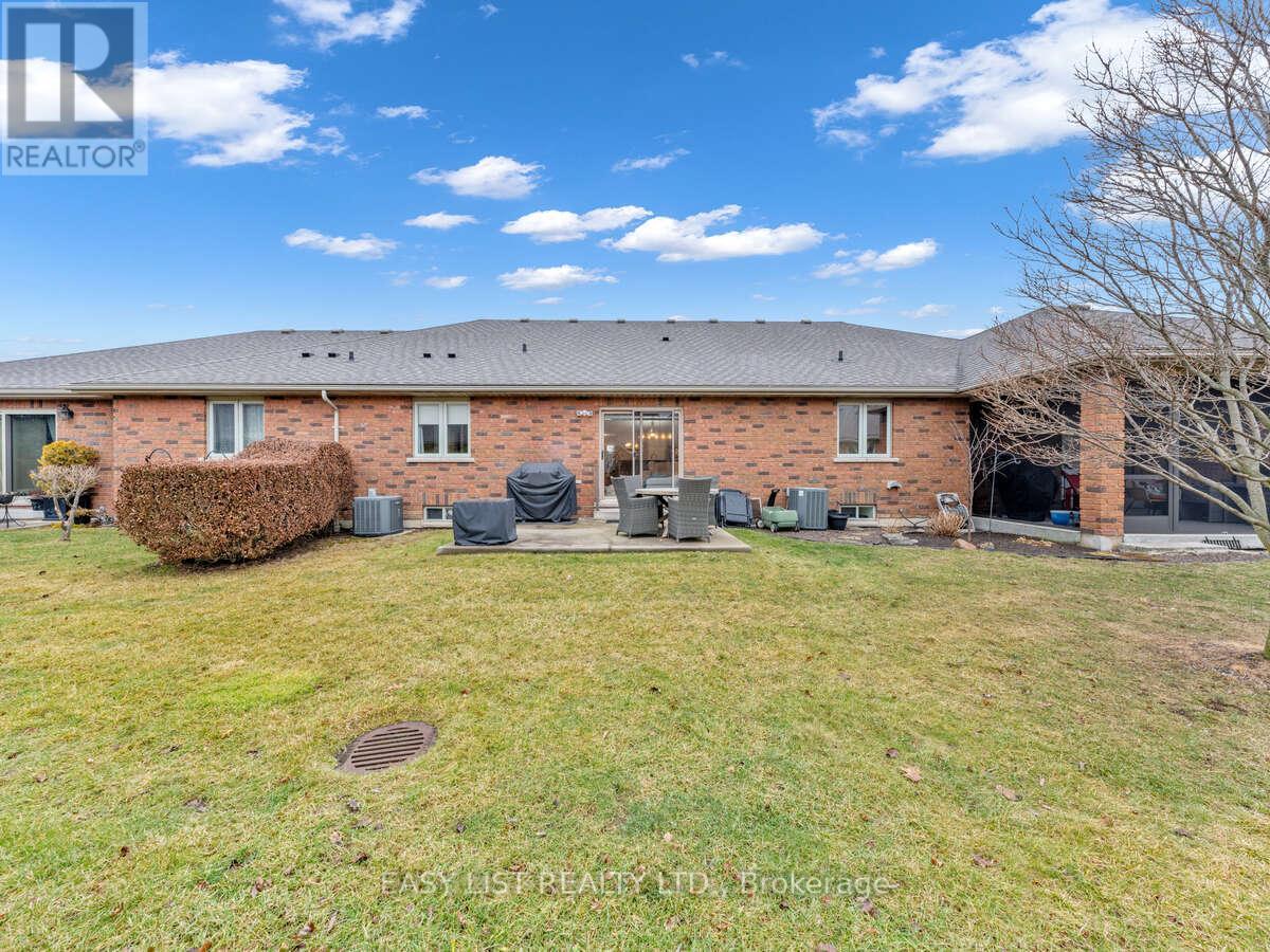 1585 Skinner Street, Lasalle, Ontario  N9H 0A5 - Photo 36 - X12680734