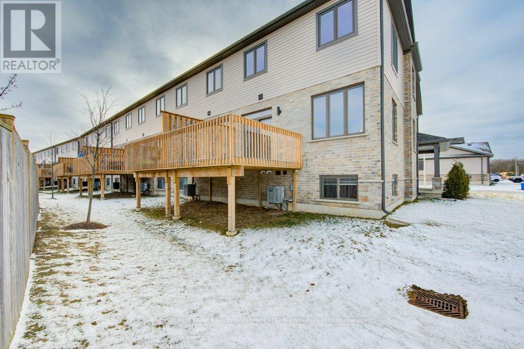 62 - 745 Chelton Road, London South, Ontario  N6M 0J1 - Photo 47 - X12680806