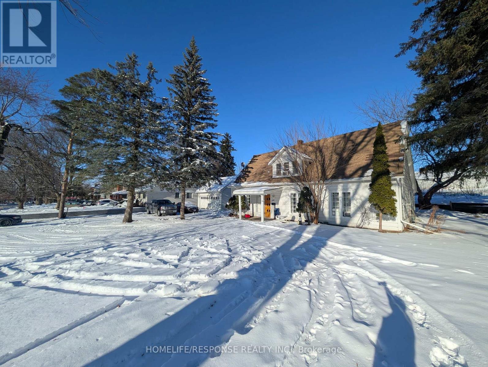 1701 King Street, Cambridge, Ontario  N3H 3R6 - Photo 1 - X12680852