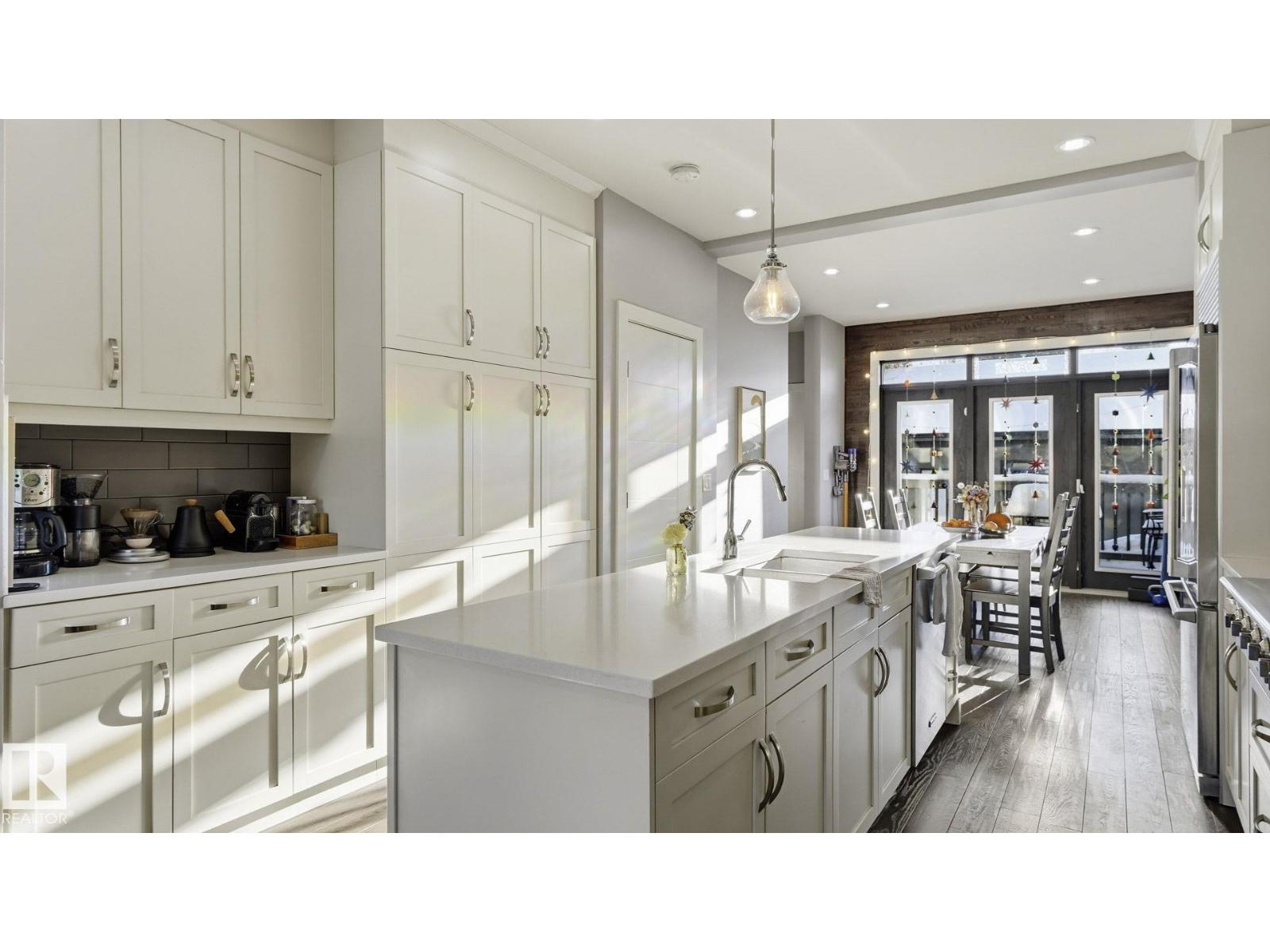 11333 76 Av Nw, Edmonton, Alberta  T6G 0K3 - Photo 6 - E4468951