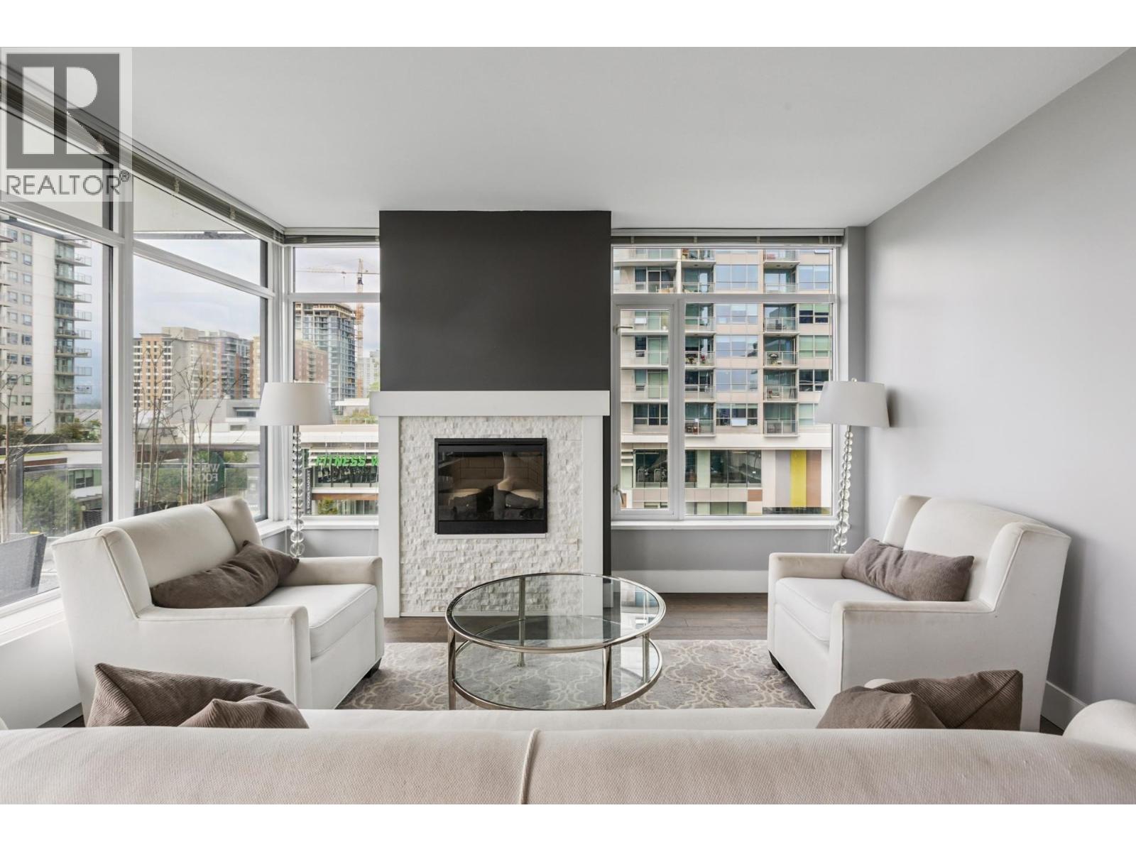 505 111 E 13th Street, North Vancouver, British Columbia  V7L 0C7 - Photo 5 - R3034373