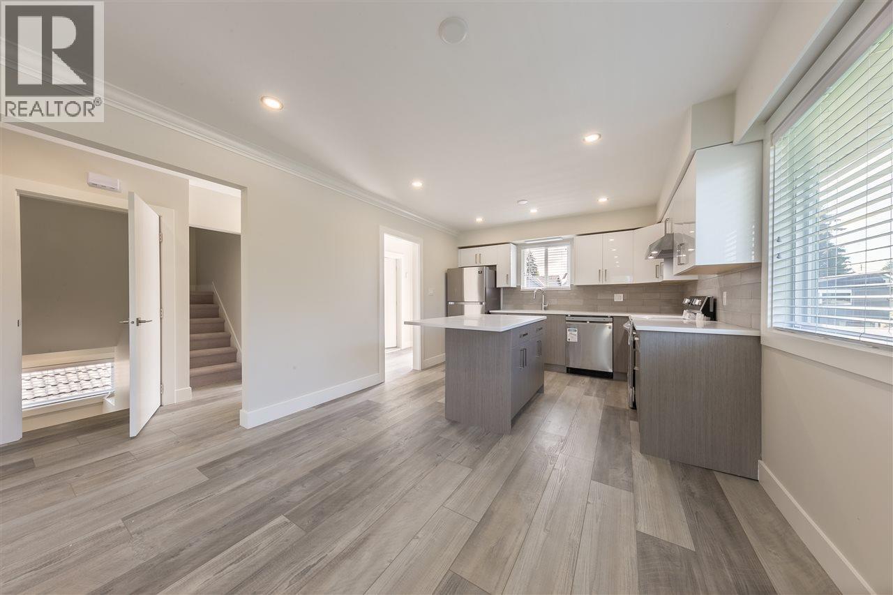 1222 E 12th Avenue, Vancouver, British Columbia  V5T 2J9 - Photo 2 - R3077396