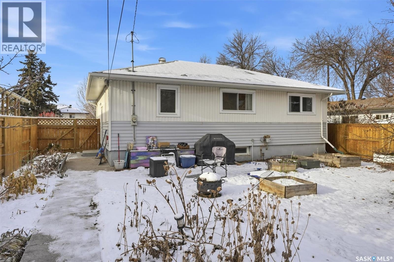 334 Q Avenue N, Saskatoon, Saskatchewan  S7L 2X8 - Photo 37 - SK026485
